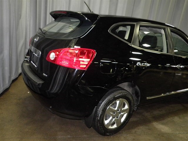 Nissan rogue pre owned toronto #7